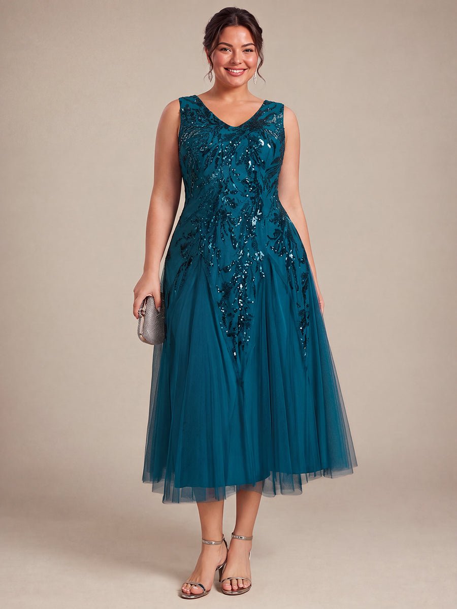 Plus Size Sequin Sleeveless Midi Wedding Guest Dress